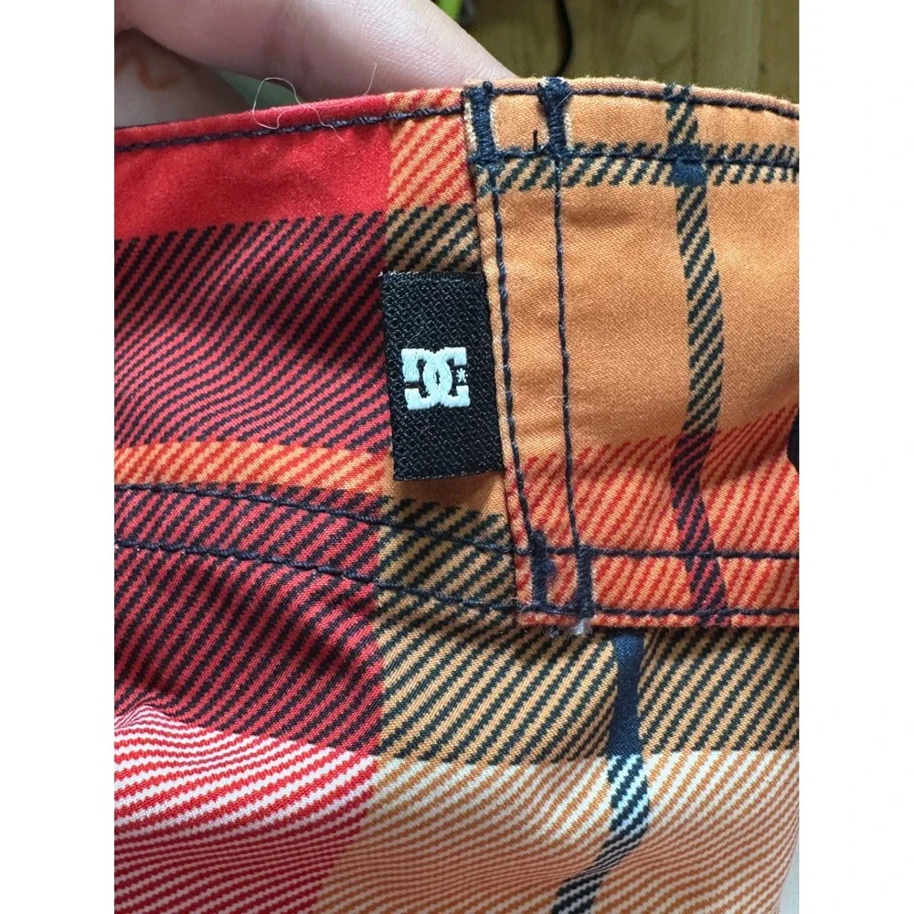 DC Shoes Mens Plaid Board Shorts Red Orange Navy Blue Logo Swim Trunks - 34